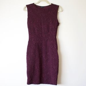 RW&Co. | Burgundy Midi Fitted Dress Sleeveless